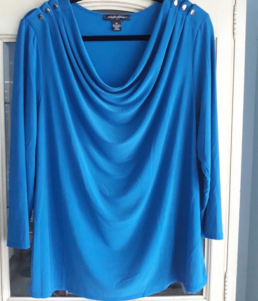 Women's XL Blouse, 3/4 sleeves, draped fit